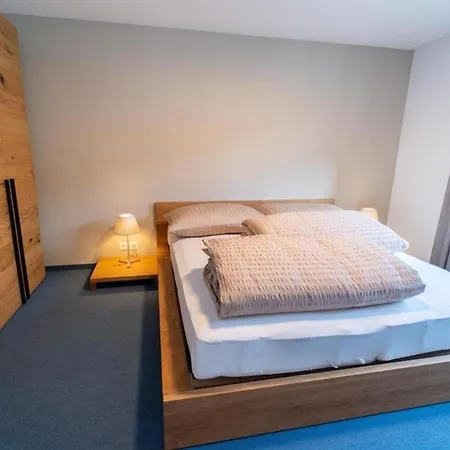 Apartment Grossenhaus, Valerian *
